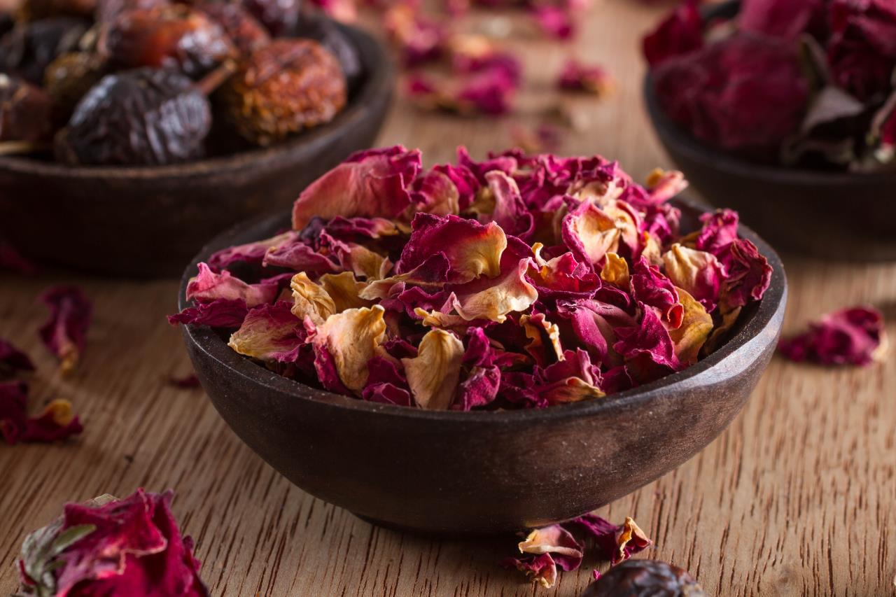 Organic Rose Facial Toner - Mayernik Kitchen Organic Rose Facial Toner - Mayernik Kitchen