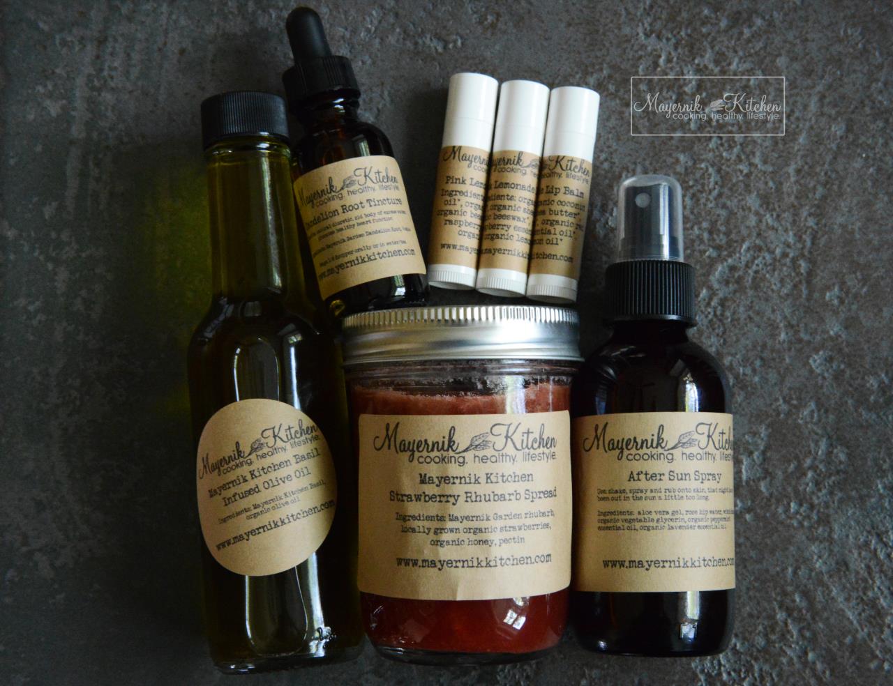 July Out of the Woods Apothecary Box - Mayernik Kitchen #mayernikkitchen